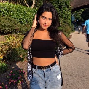 Meet your Posher, Laura